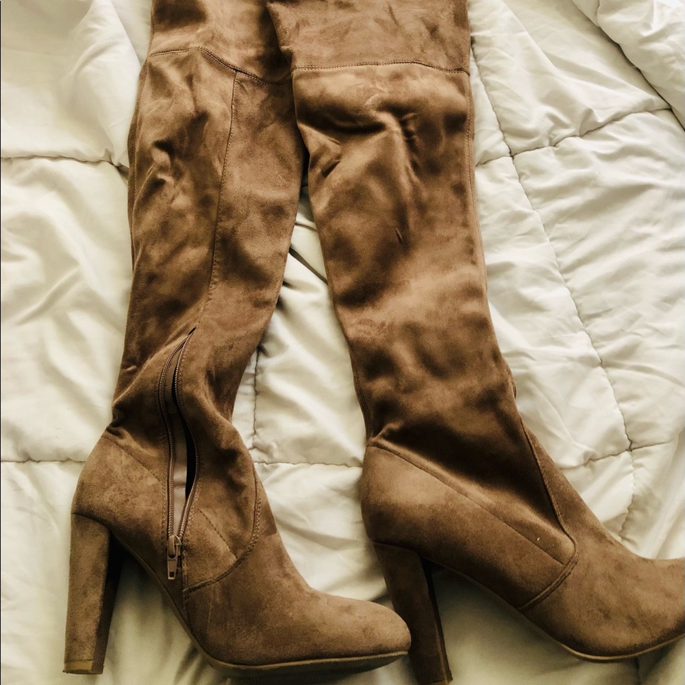 Sexy knee boots
